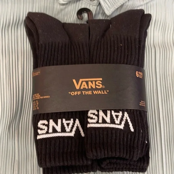 Vans Socks 6 pairs set CREW VANS.
"OFF THE WALL" Black /White 
NWT - Picture 10 of 16
